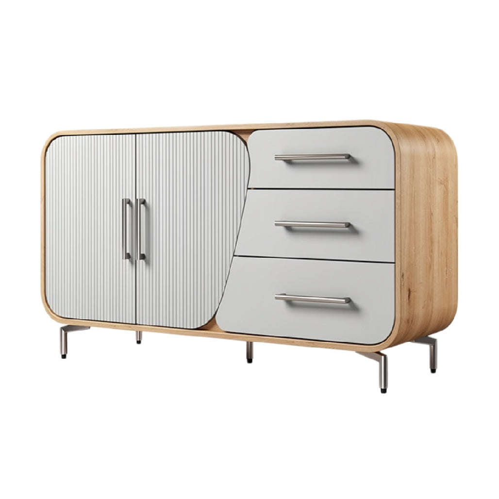 Moderne houten dressoir met witte deuren en lades